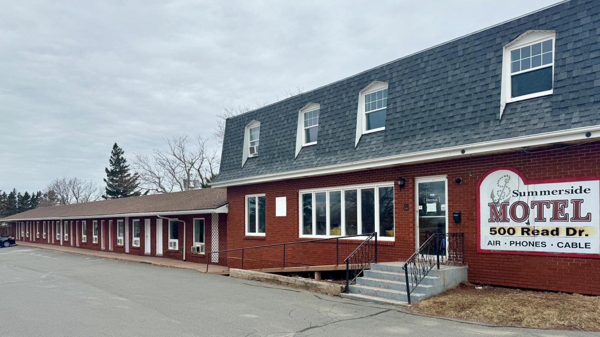 Summerside Motel &Cottages エクステリア 写真